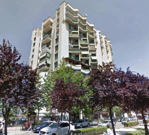 Sun Tower-Center Of Tirana Apartment ภายนอก รูปภาพ