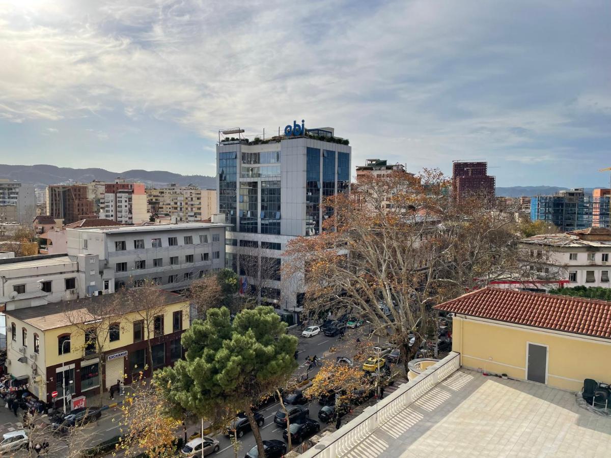 Sun Tower-Center Of Tirana Apartment ภายนอก รูปภาพ