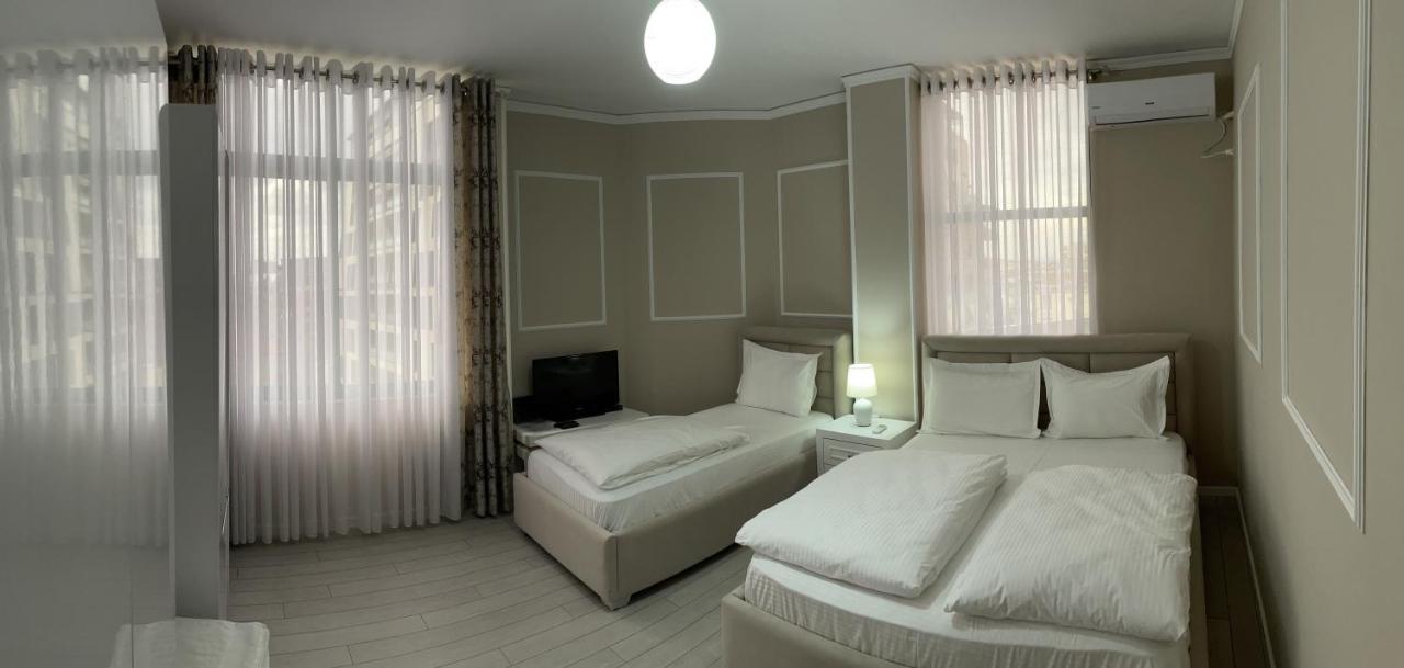 Sun Tower-Center Of Tirana Apartment ภายนอก รูปภาพ
